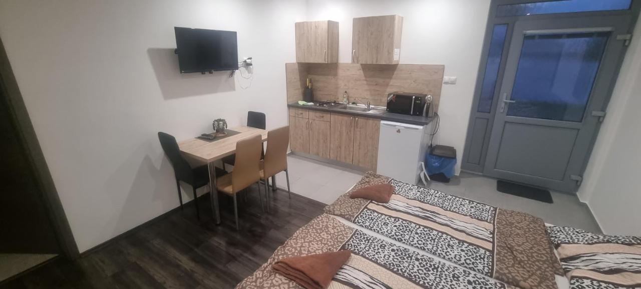 Alexej Apartmany Veľký Meder Exterior foto